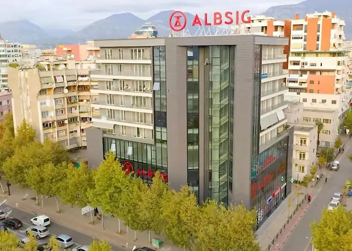 Free Parking Skanderbeg Square - Spacious Lejlighed Tirana