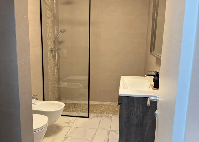Free Parking Skanderbeg Square - Spacious Tirana