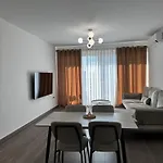 Free Parking Skanderbeg Square - Spacious Tirana