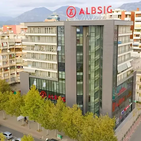 Free Parking Skanderbeg Square - Spacious Appartamento Tirana