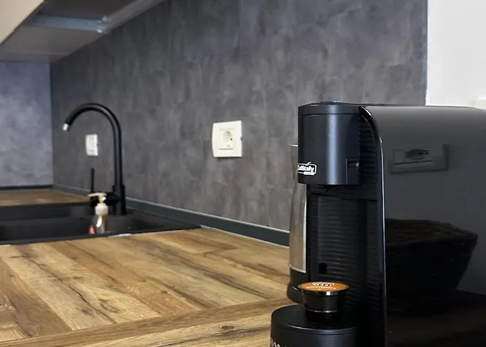 Апартаменты Free Parking Skanderbeg Square - Spacious