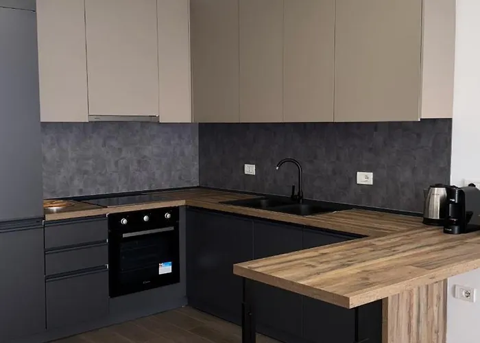 Free Parking Skanderbeg Square - Spacious *