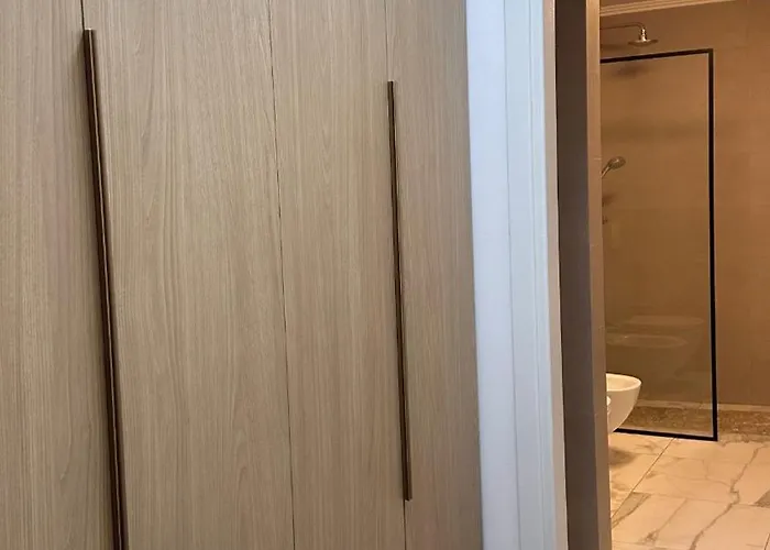 Free Parking Skanderbeg Square - Spacious * Tirana