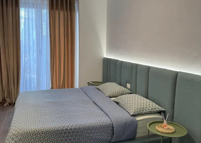 Free Parking Skanderbeg Square - Spacious Apartament *